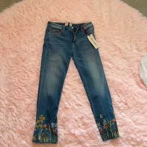 Sundance embroidered jeans new with tags